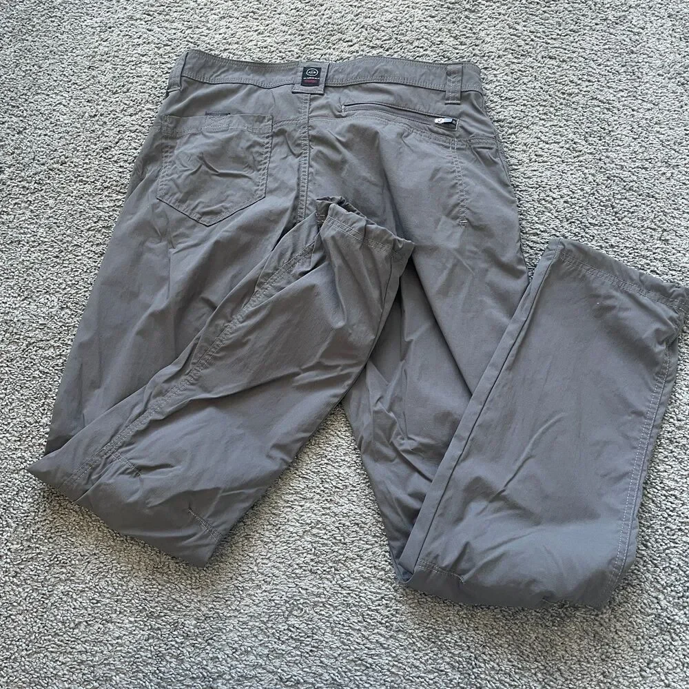Wranger ATG All Terrain Gear Pants Mens 32x32 Hiking Stretch Nylon Travel